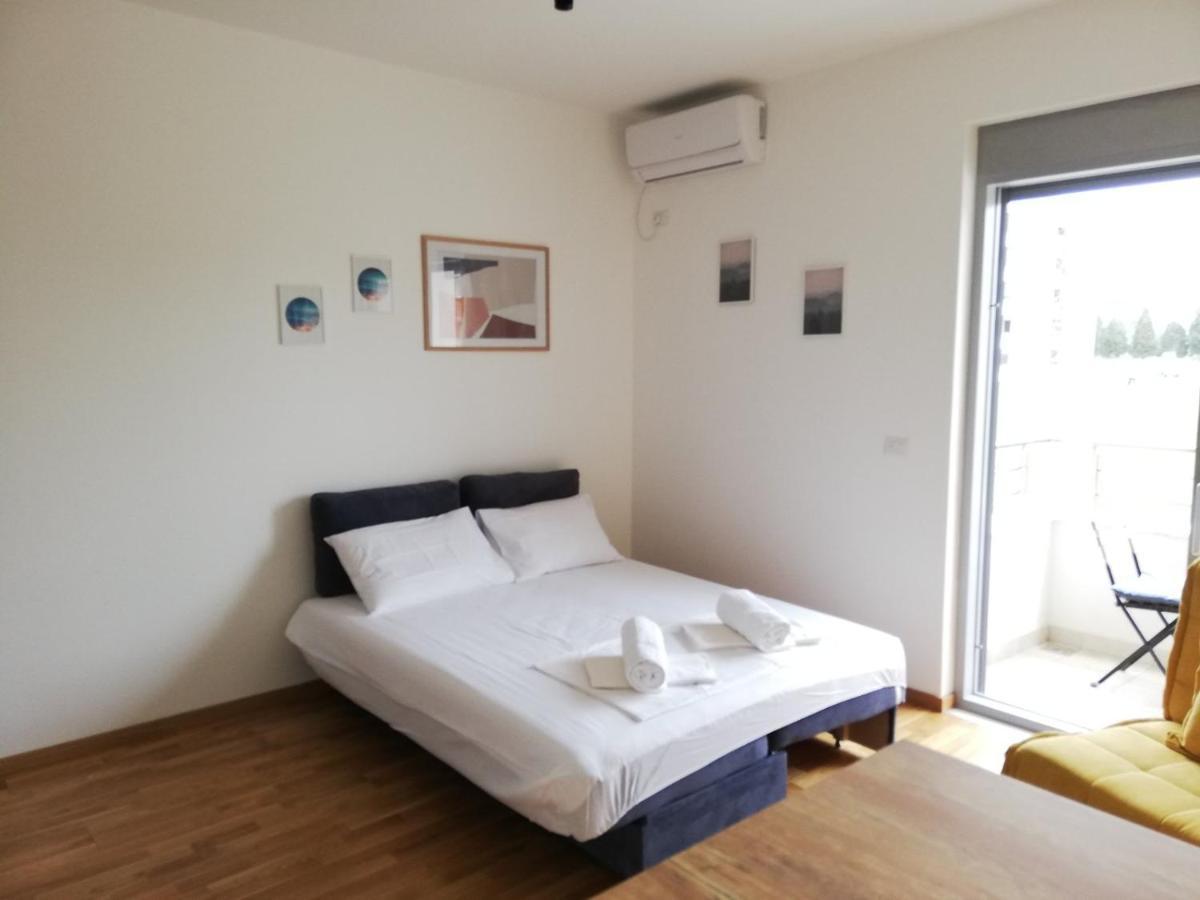 Gina And Nia Apartments Ulcinj Exterior photo